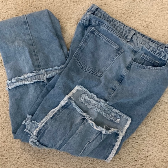 Jeans 👖 - Picture 1 of 3